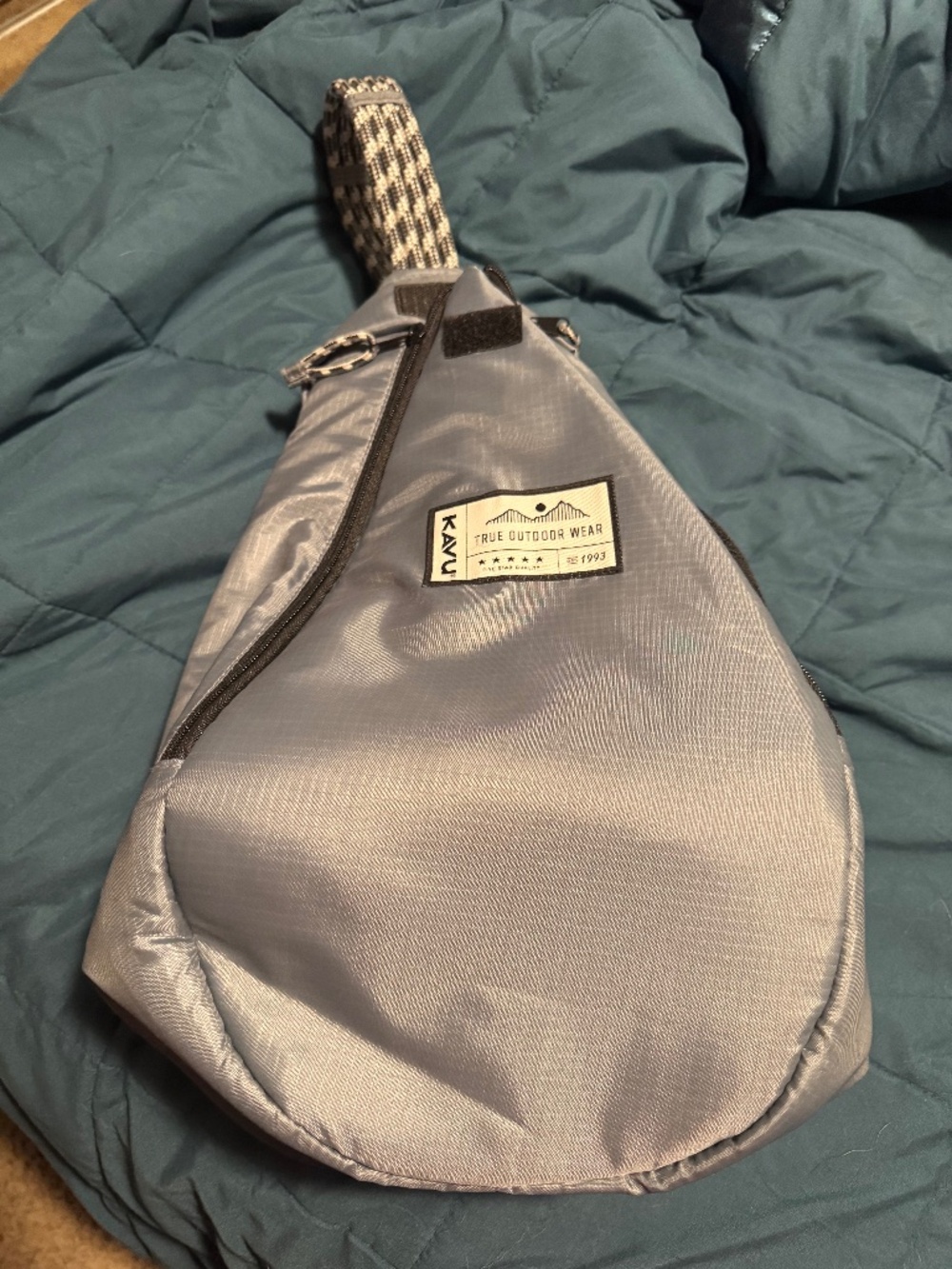 Kavu sling bag